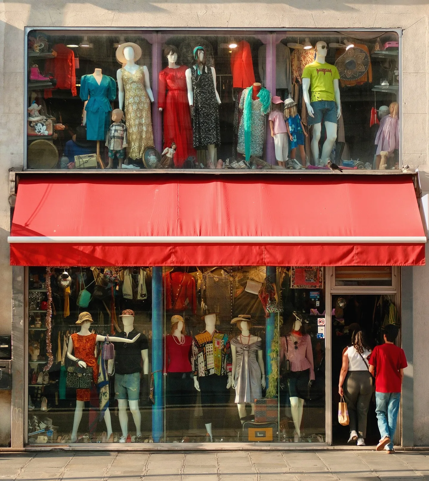 Wormhole into alternative Paris fashion week